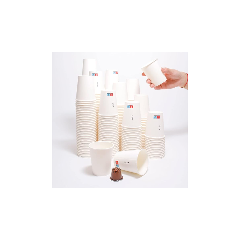 pile de gobelets en carton blanc écologique de 20cl